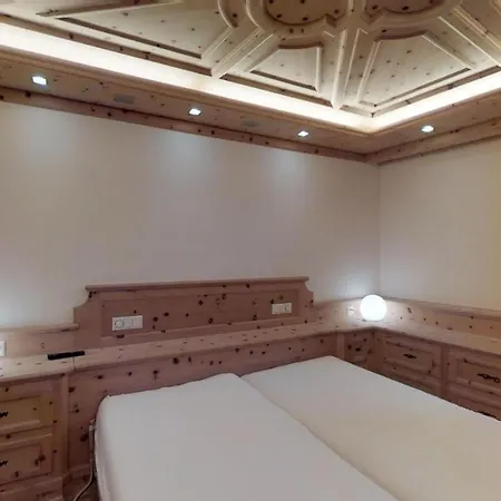 Paravicini 1 - St. Moritz