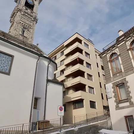 Paravicini 1 - Lejlighed St. Moritz